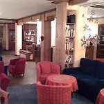 Hotel Courmayeur كورمايور