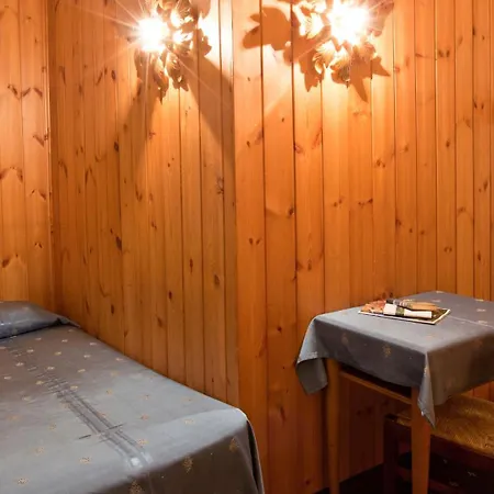 Hotel Courmayeur Готель