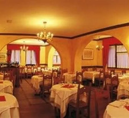 Hotel Courmayeur Szálloda 3*