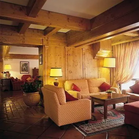 Hotel Courmayeur Szálloda