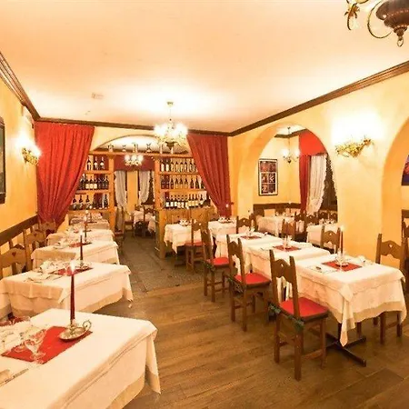 Szálloda Hotel Courmayeur
