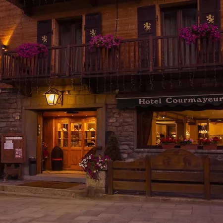 Hotel Courmayeur Szálloda