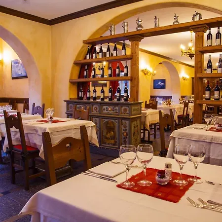 Hotel Courmayeur Hotell Courmayeur