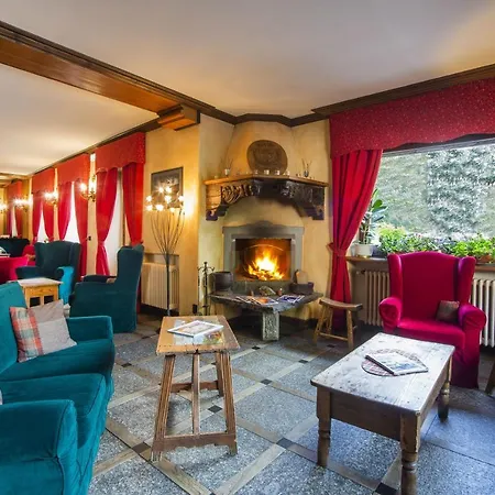 Hotel Courmayeur Готель 3*