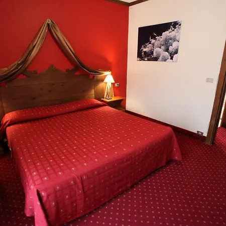Hotel Courmayeur Szálloda