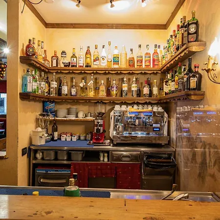 Hotel Courmayeur Готель Курмайор