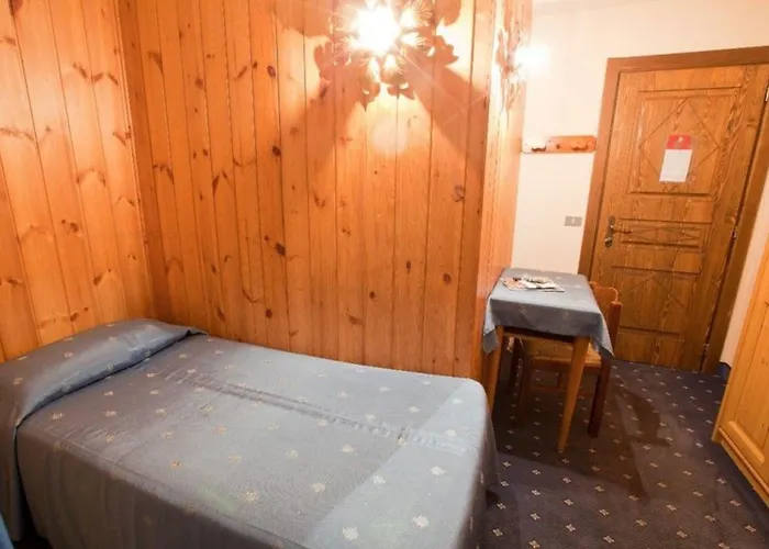 Hotel Courmayeur 3* Courmayeur