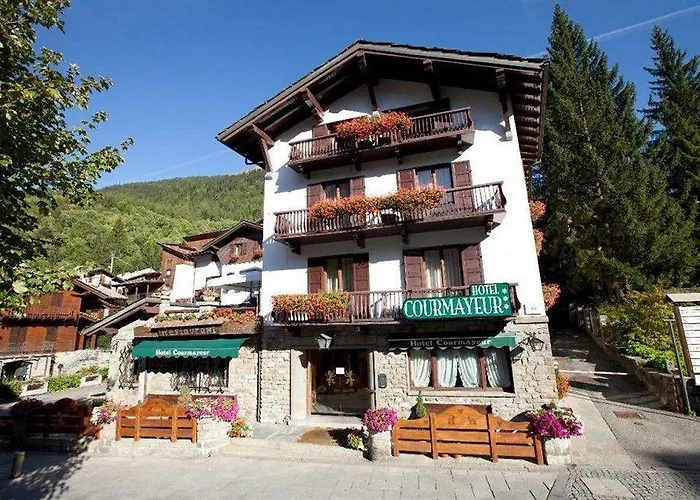Szálloda Hotel Courmayeur 3*